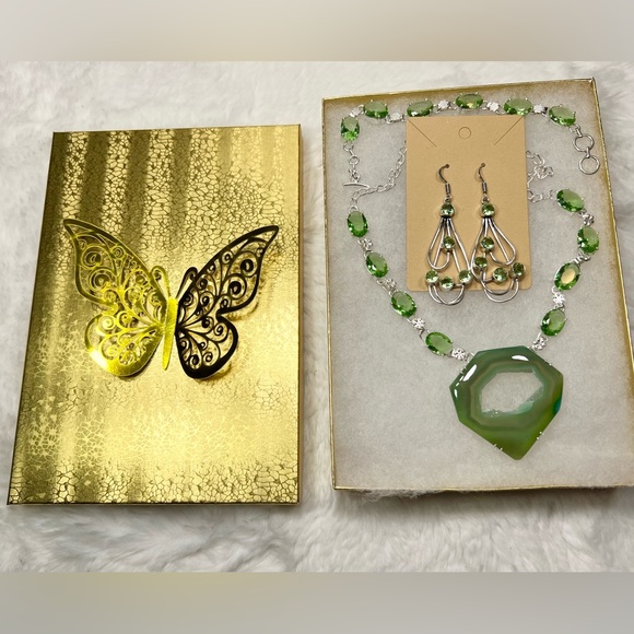 Green Solar Quartz Large Gemstone Necklace & Bracelet ONLY - Picture 6 of 9